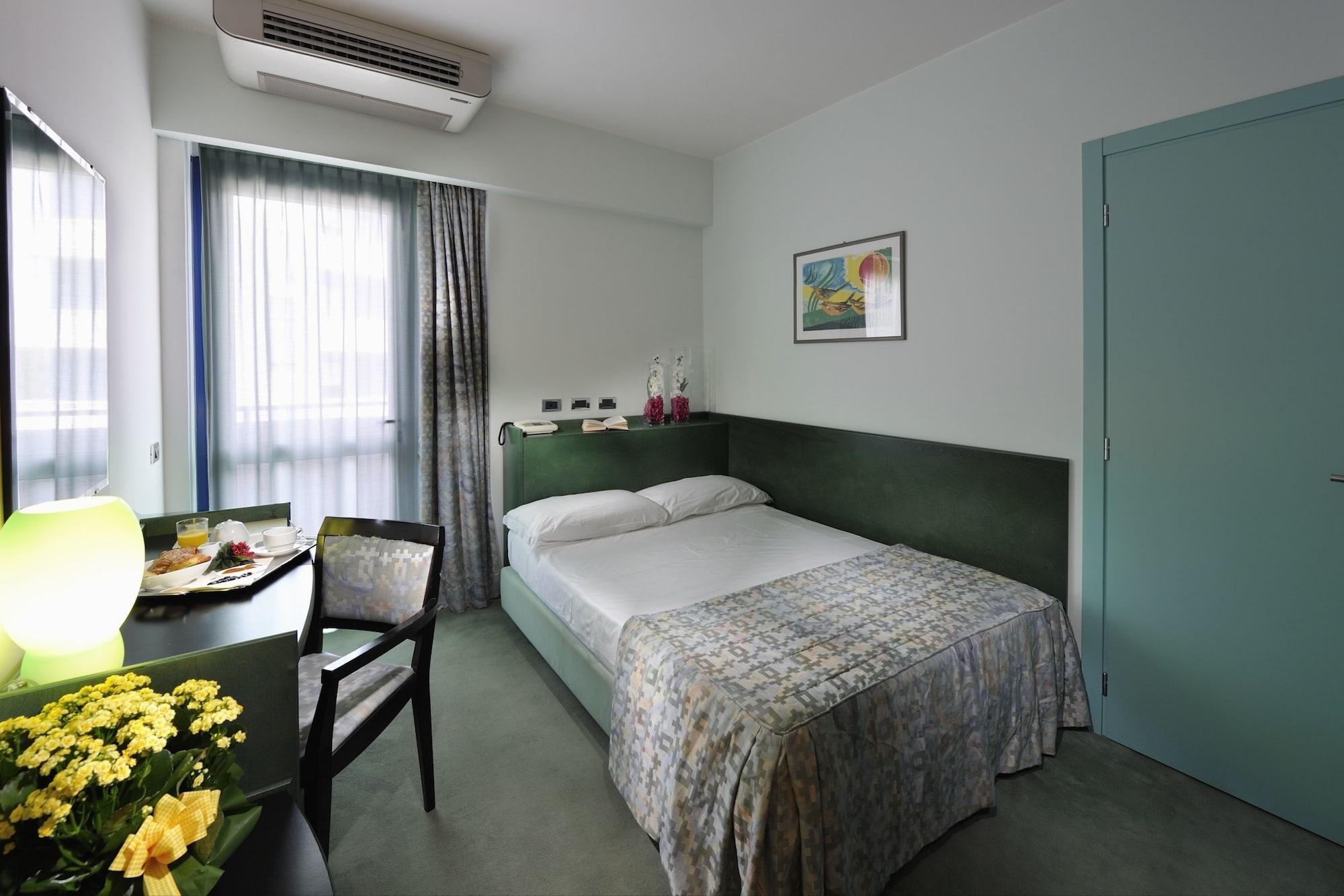 Hotel Medusa Splendid Lignano Sabbiadoro Bagian luar foto