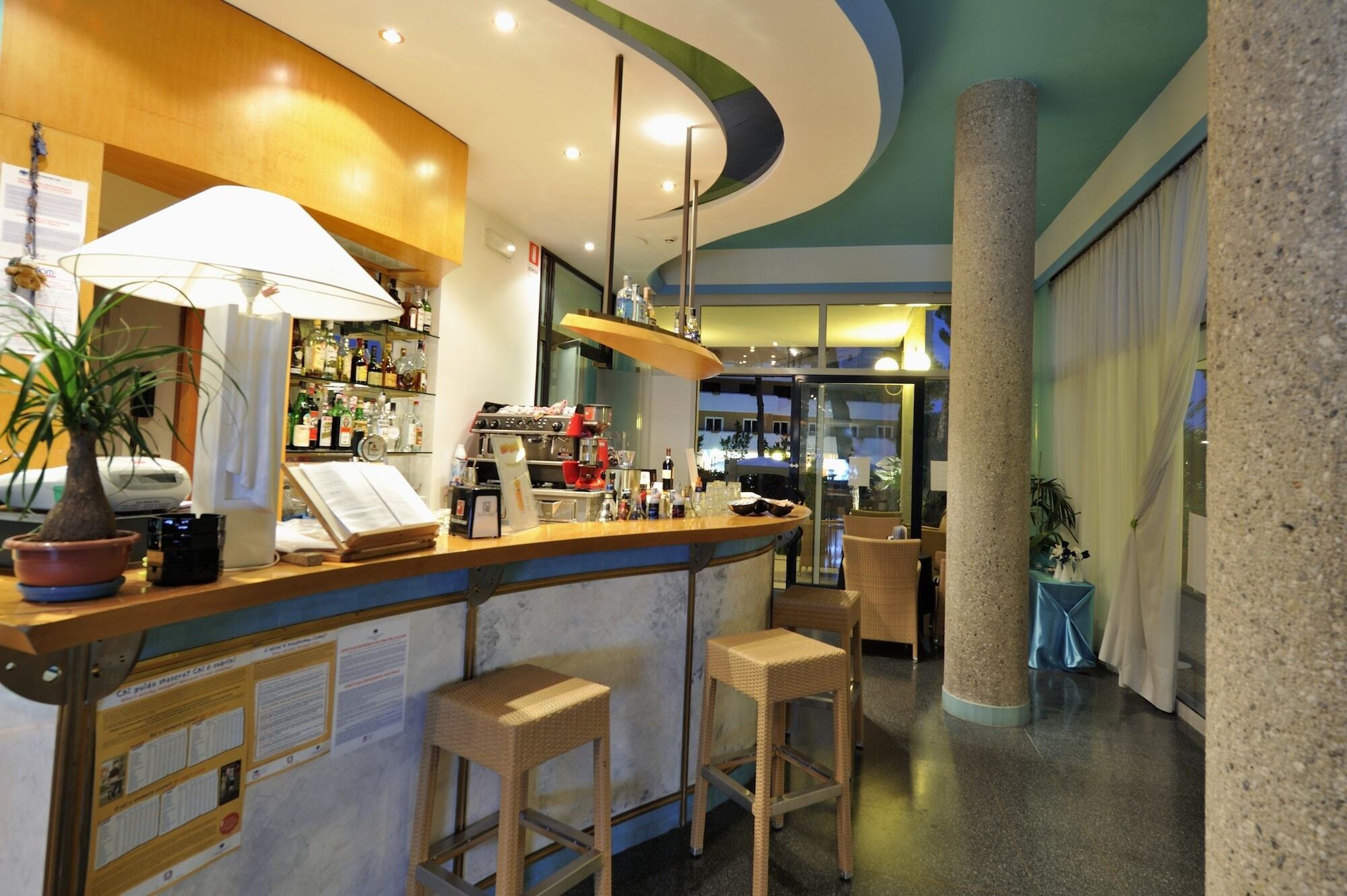 Hotel Medusa Splendid Lignano Sabbiadoro Bagian luar foto